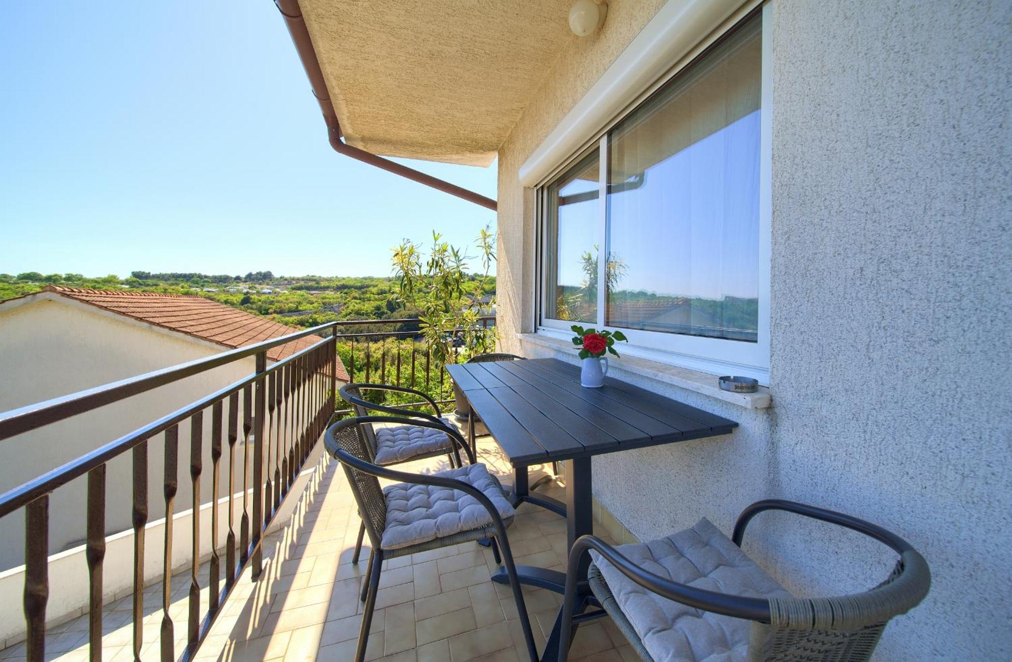 Apartment Lela Крк Экстерьер фото